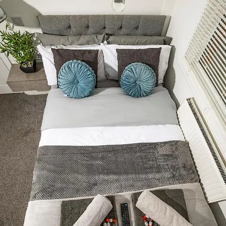 Roscoe House 4 Double Workstays Uk Video Tour Available * Middlesbrough